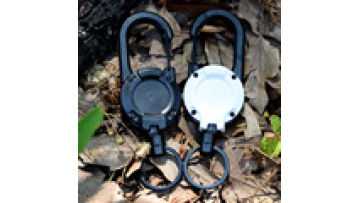 Anti-Loss Plastic Black Carabiner ID Keychain with Retractable Badge Holder1