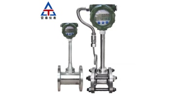 Flange connected vortex flowmeter