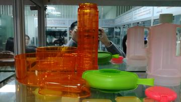 Long thread Screw Molding Injection Molded Toy Mould Professional Custom Design Plastic1