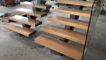 mono stairs.mp4