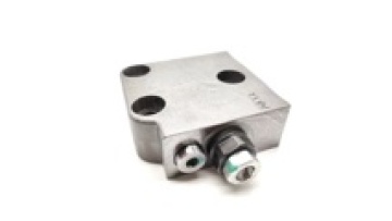 723-40-75200 7234075200 Pressure Reducer Valve Assembly For Komatsu PC200-10 Excavator1
