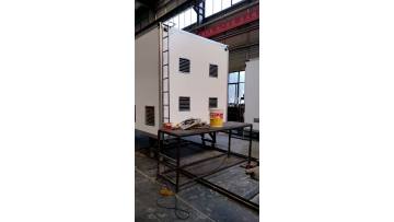 Poultry cub cold chain truck