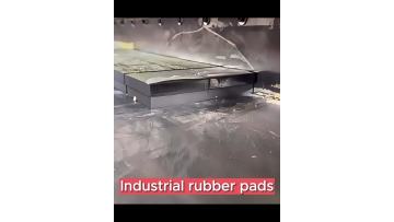 Industrial rubber pads