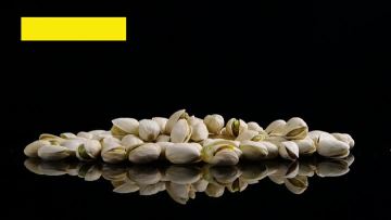 pistachio nuts 