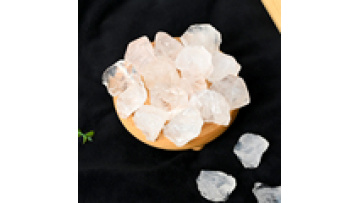 Wholesale Natural Rock Semi-precious Clear Quartz Rough Stone Crystal Healing Raw Stone for Decoration1