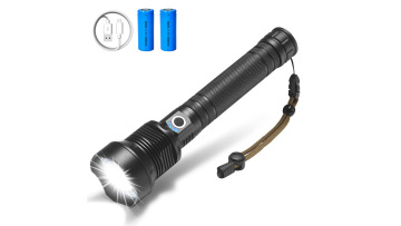 China xhp70 torchlight led flashlights Handheld super bright powerful tactical flashlight rechargeable1