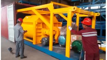 Transport of the container.mp4