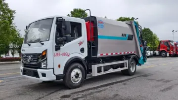New Arrival Dongfeng 4X2 7cbm Compression Refuse Truck for Municipal Sanitation1