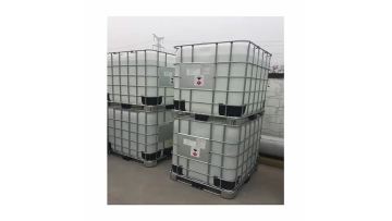 glacial acetic acid