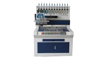 Operate Flexibly Soft Pvc Dispensing Machine