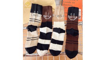 Korean cartoon hot stamping smiley face contrasting mid tube socks