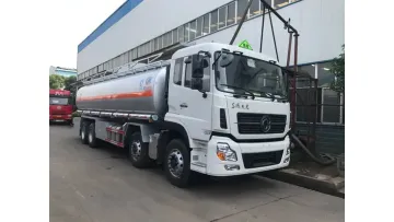 Premium Quality Dongfeng 8X4 25cbm Fuel Tanker Truck1