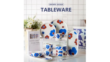 the Fusion of Blue and Red Floral Tableware in 