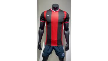 YXZZ86032.4Classic Football Kit