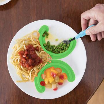 2Pcs Portable Strong Suction Silicone Food Separator Durable Plate Isolation Dip Sauce Divider BPA Free