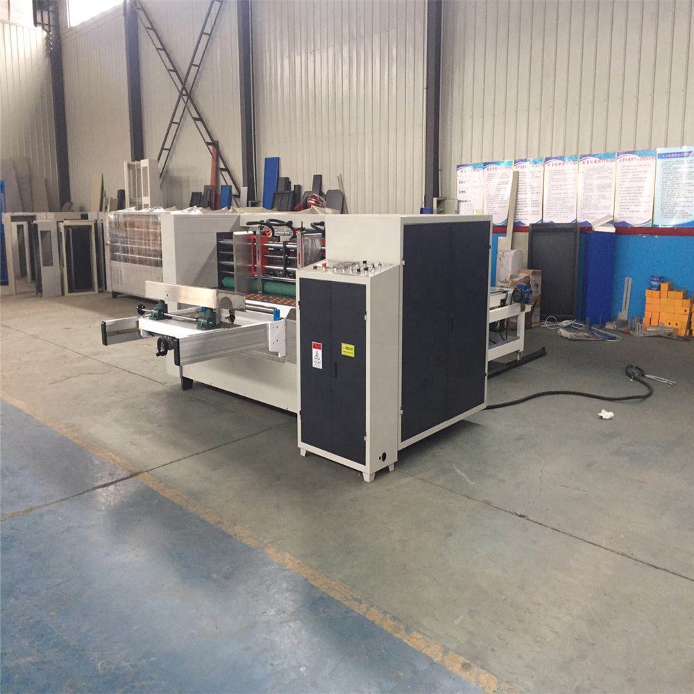 Auto thin blade and slitter score machine for carton produce4