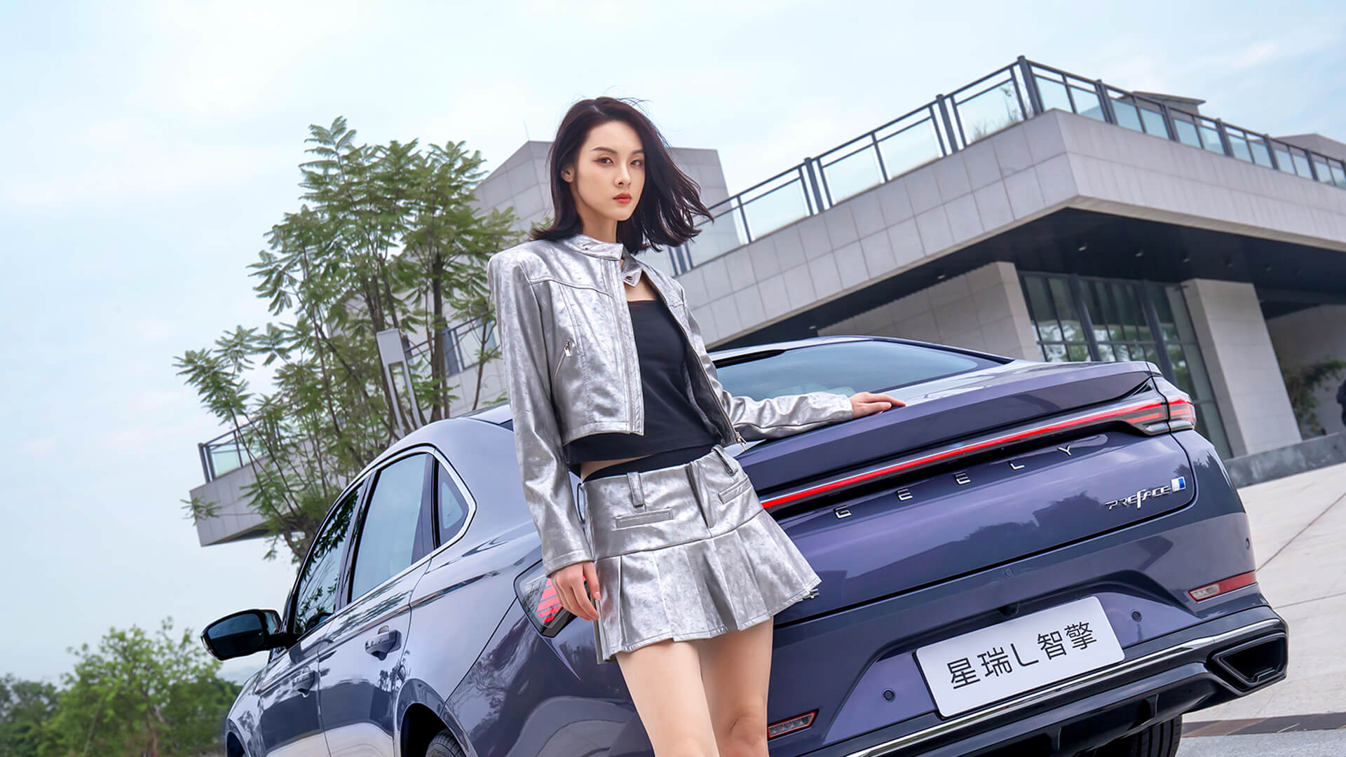 Geely Coolray 2024
