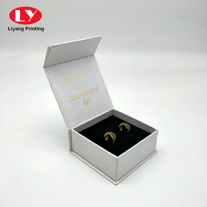White Box Customized Jpg