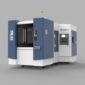Horizontal machining center