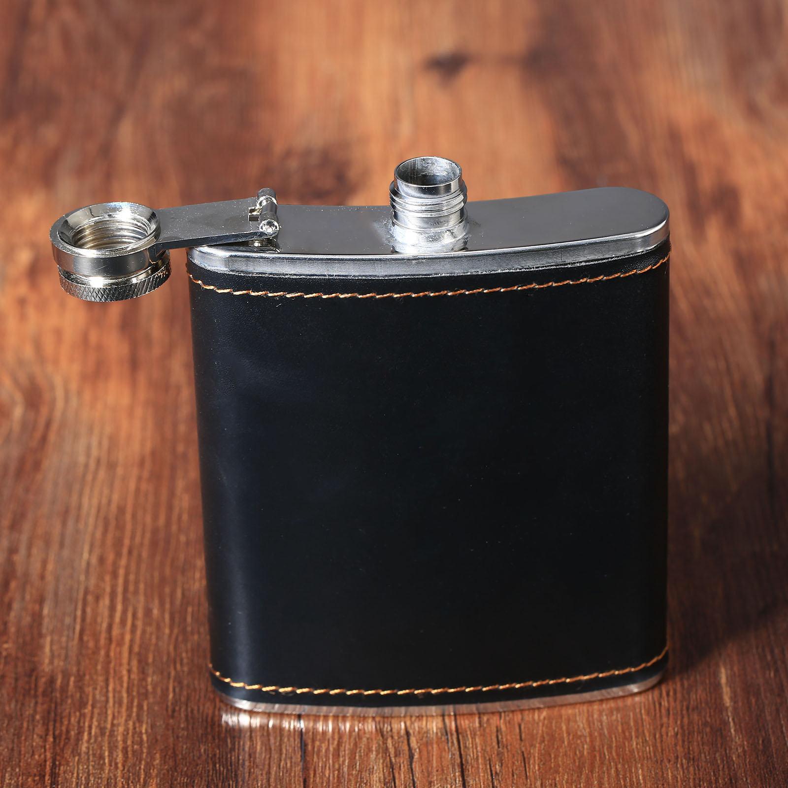 7 oz Pocket Stainless Steel Liquor Whiskey Alcohol Flagon Hip Flask Wine Bottle Pu Leather Package Party Men Gifts Outdoor Flask
