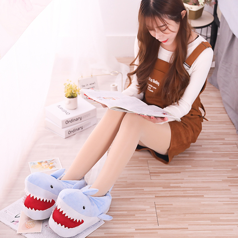 Winter Home Women Fur Slippers Funny Animal Shark Shape Warm Cottom Fur Indoor Floor Men Shoes Ladies Furry Slides One Size