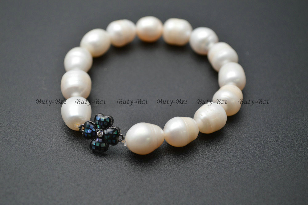 Natural Fresh Water Pearl Potato Beads Paved Abalone Shell Metal Clover Charm Stretch Bracelets High Quality Fashion Jewelry