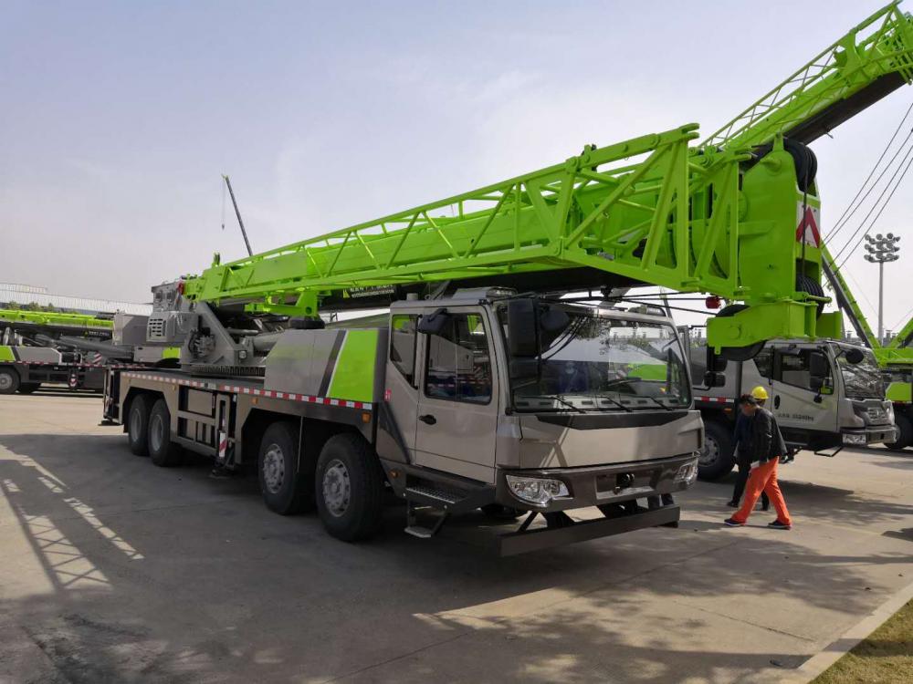 Strong 55 Ton Truck Crane ZTC550H552.2 Counterweight 14T