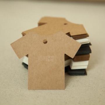 Free shippiing 100pcs/lot 6*6cm clothes Kraft Paper Gift Hang Tags Bookmark Label Price Tags For Clothing Packaging Labels