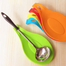 Newest Spatula Tool Spoon Mat Eggbeater Kitchen Gadget Dish Holder Silicone Pad Cookware Parts