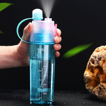 400/600ML Hot Cold Spray Sport Drinking Water Bottle For Summer Plastic with nozzle For Tour Outdoor Bicycle Drinkware BPA Free