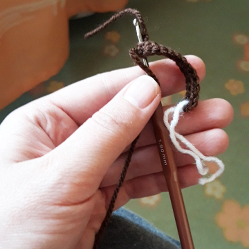 LMDZ 8Pcs/Set Knitting Needles Crochet Hooks Tool Plastic Sweater Sewing Needles Kit Mix 0.65mm-2.5mm 8 Size Hooks For Knitting