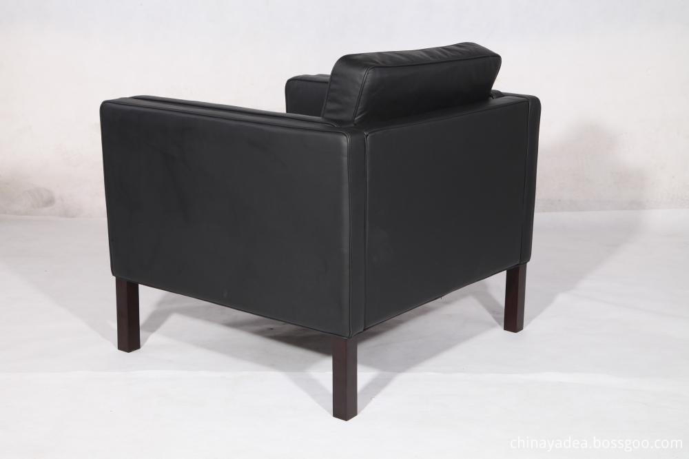 black leather borge mogensen sofa