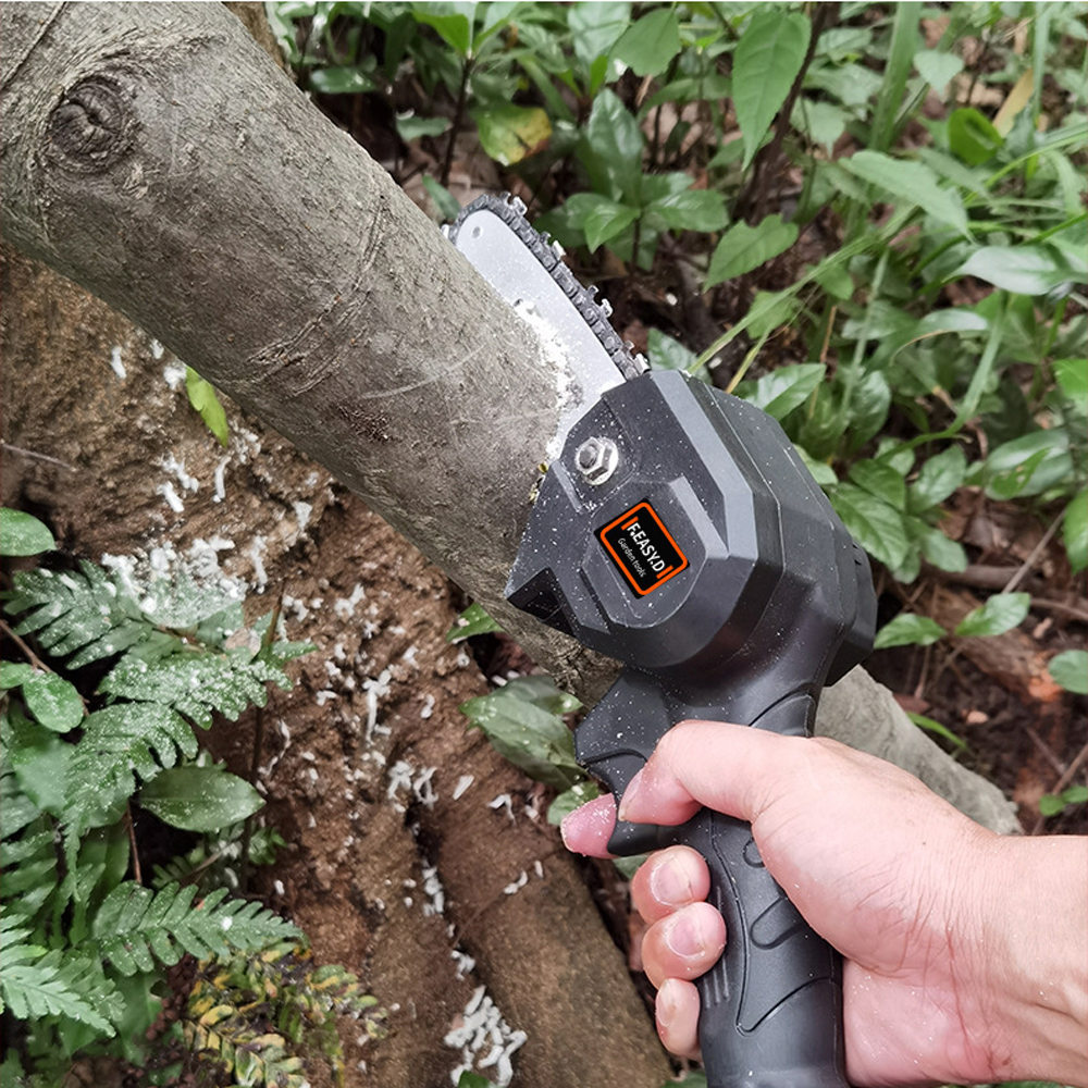 24V Chainsaw Portable Electric Pruning Saw Rechargeable Small Electric Saws Woodworking One-handed Electric Saw Garden