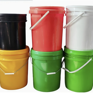 Custom Plastic Bucket With Oil Nozzle