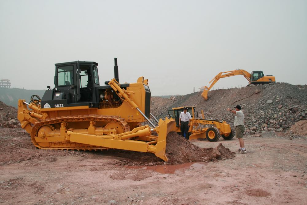 Shantui SD22 Dozer sales with 220hp