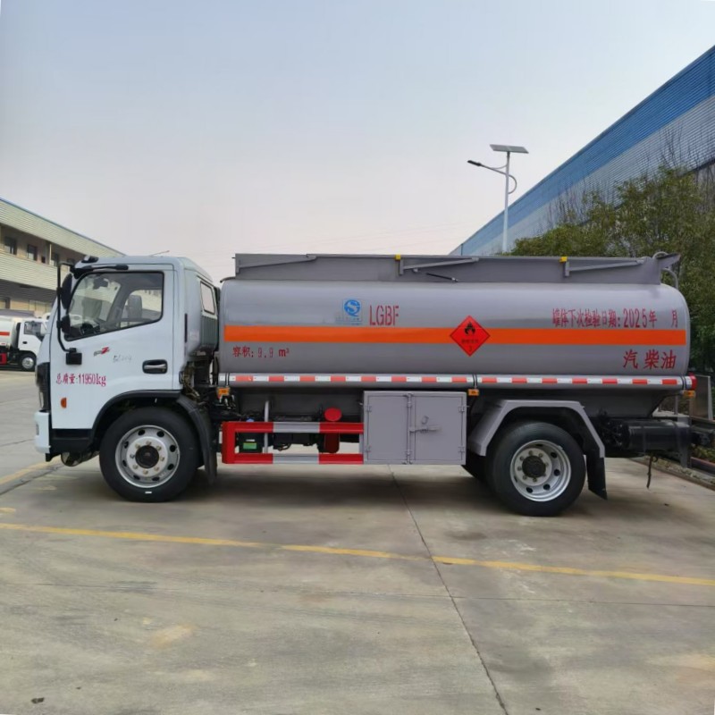 service truck lube tanks