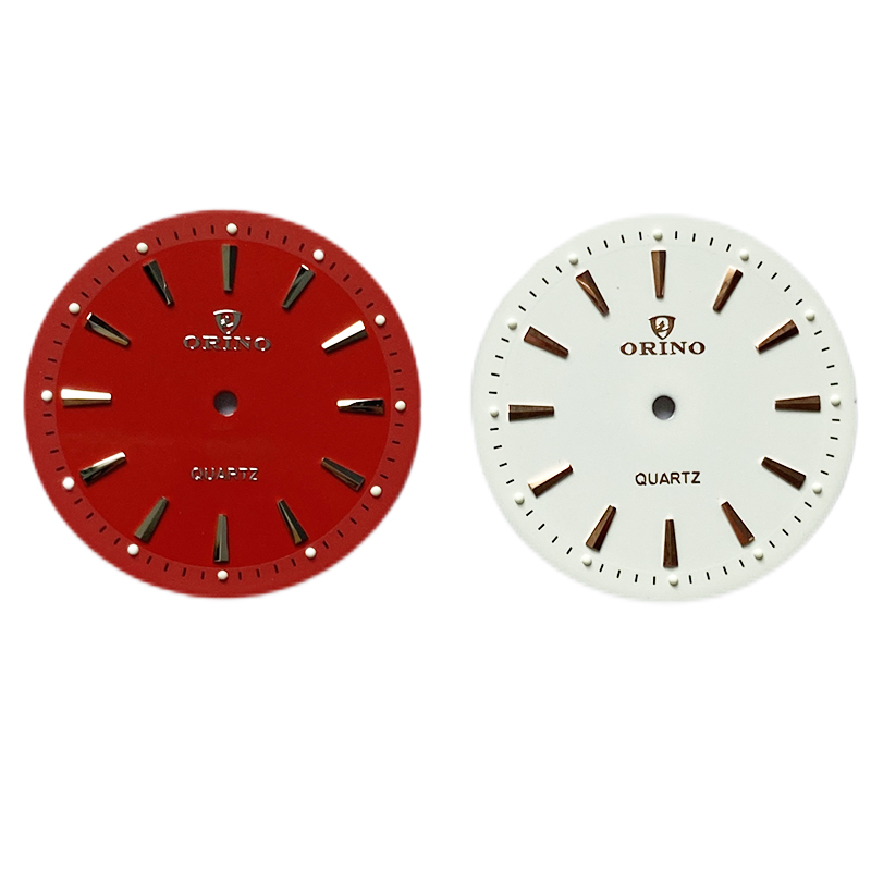 Painted watch dial in 2 effects