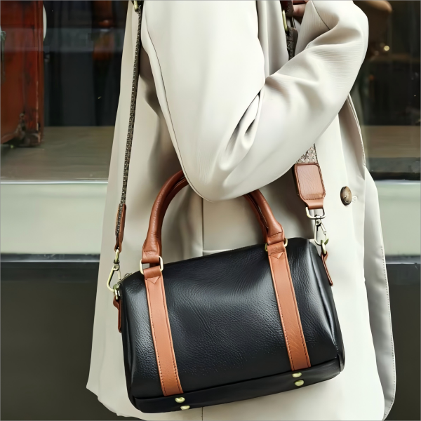 Fashionable commuter lady's crossbody bag
