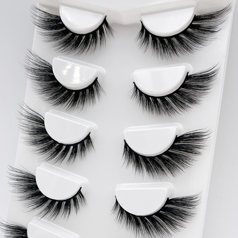 Fake Lashes Cat Eye