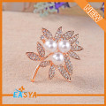 2015 Hot Sale Pearl Rhinestone Flower Brooch For Unisex