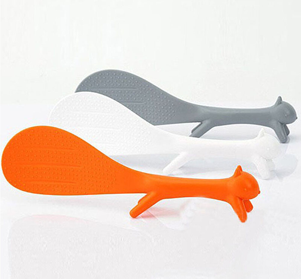 Hot Sale BEST Cute Plastic PP Cartoon Home Kitchen Squirrel Shape Rice Scoop Spoon Soup Sauce Paddle Ladle Random Color 619