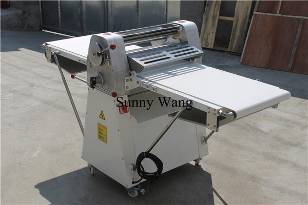 free shipping vertical automatic croissant bread dough sheeter for pastry bakery dough sheeter