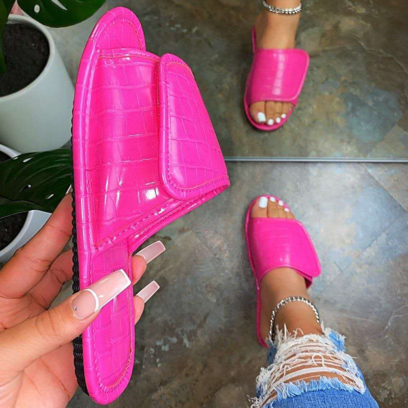 Ladies Slippers Crocodile Skin Women Jelly Shoes Woman Soft Bottom Slippers 2020 sandals Hook Loop Pu Leather Bling