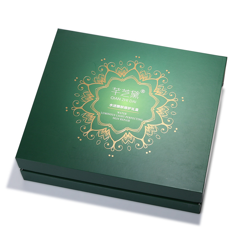 Green Gift Box Jpg