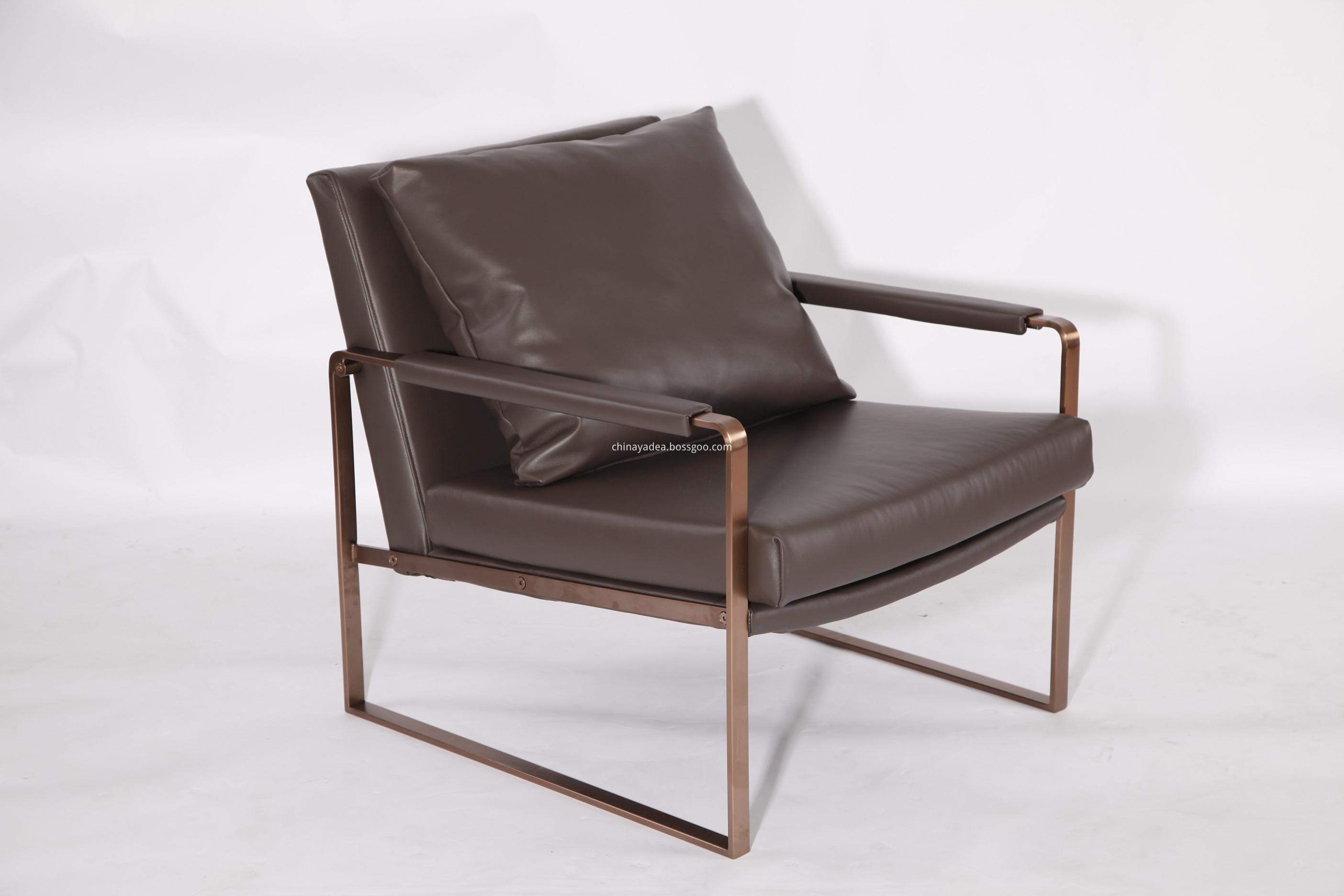 zaral louge chair