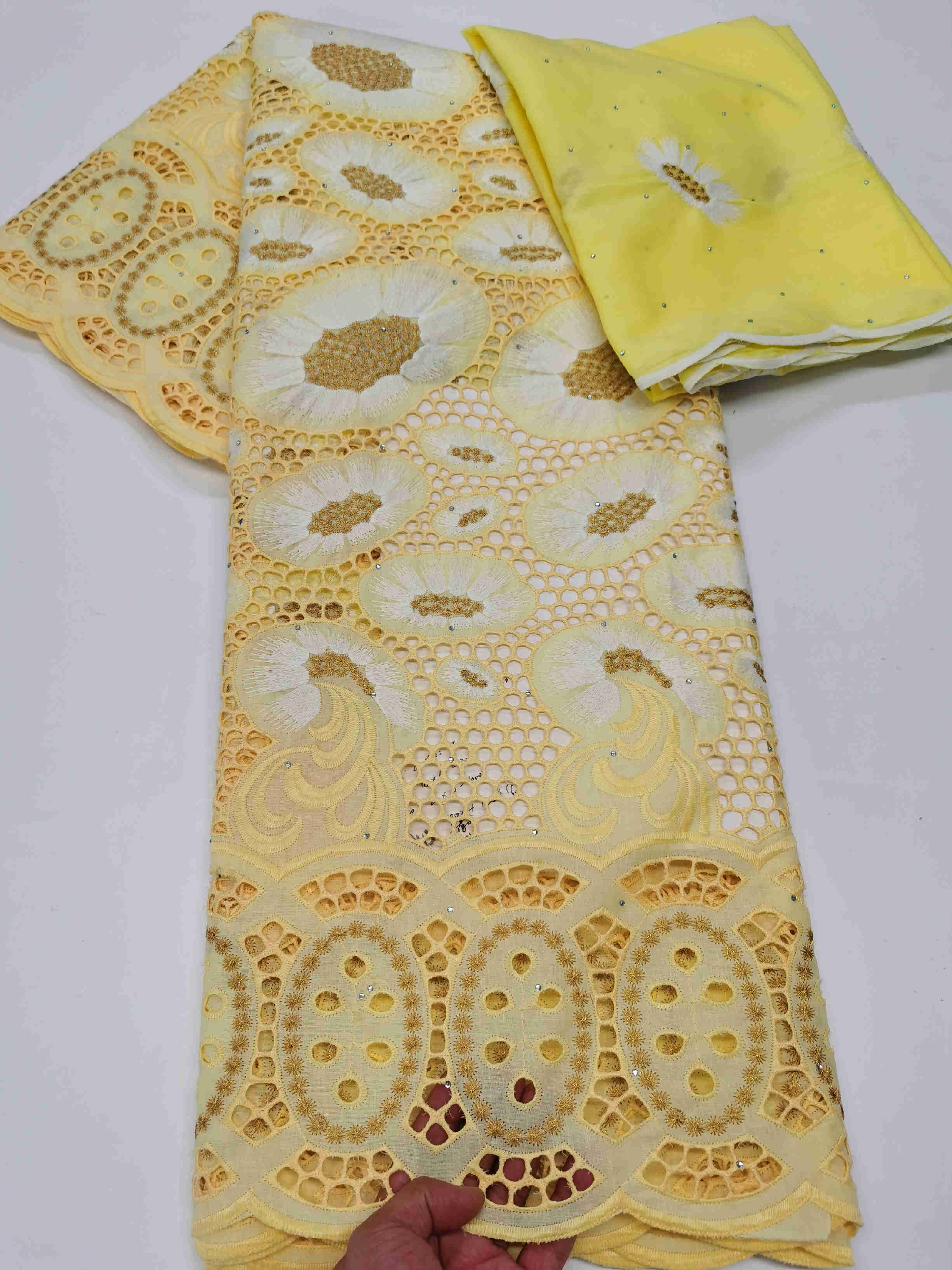 Dubai Fabric African 100%Cotton Lace Fabric 2021 High Quality Lace Material In Switzerland Embroidery Swiss Voile Lace Fabric 7Y