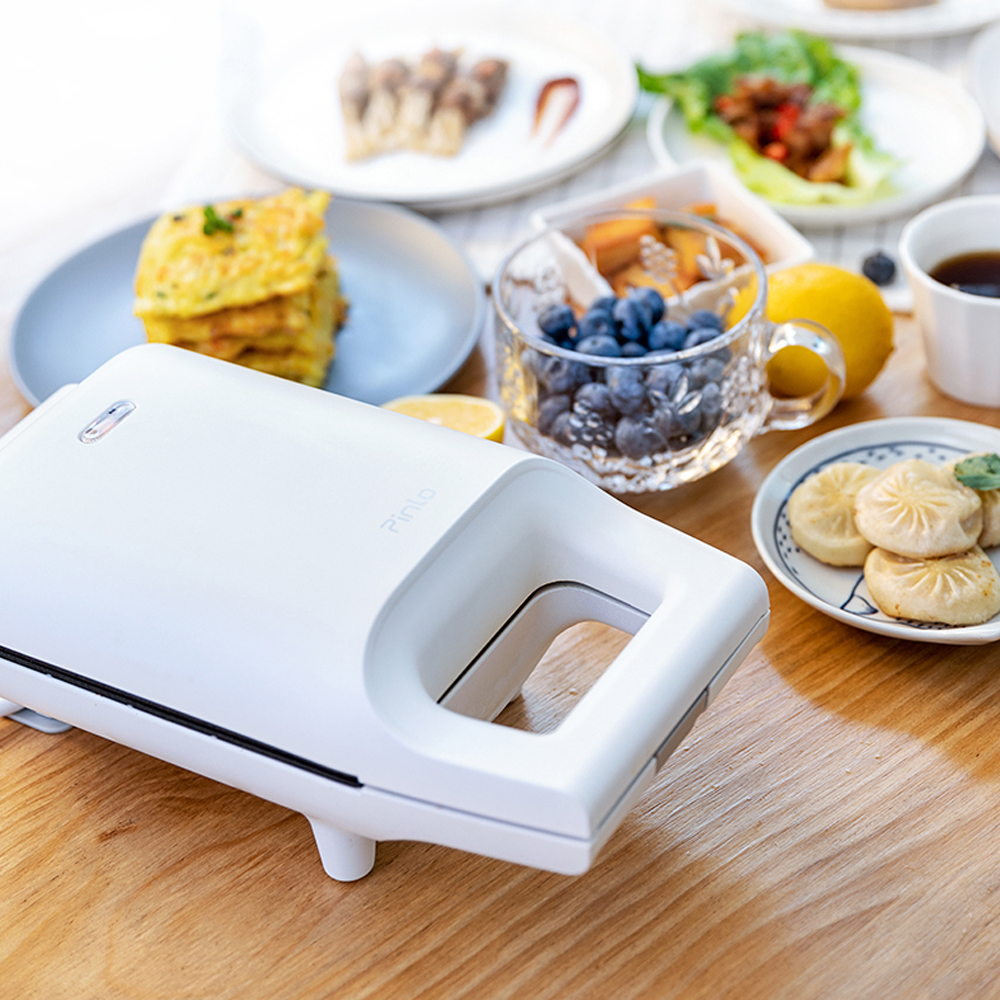 Pinlo Mini Breakfast Bread Maker Machine Kitchen Curved Surface Toaster Maker Frying Egg Machine Omelette Maker Youpin
