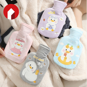 Cute duck-patterned hot water bag