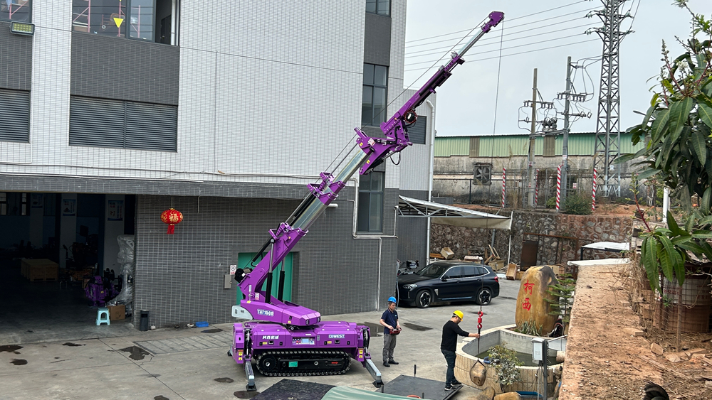 1500kg Glazing Robot, tracked, LFP battery