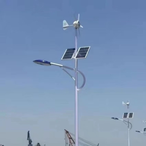 wind dancing solar light.jpg